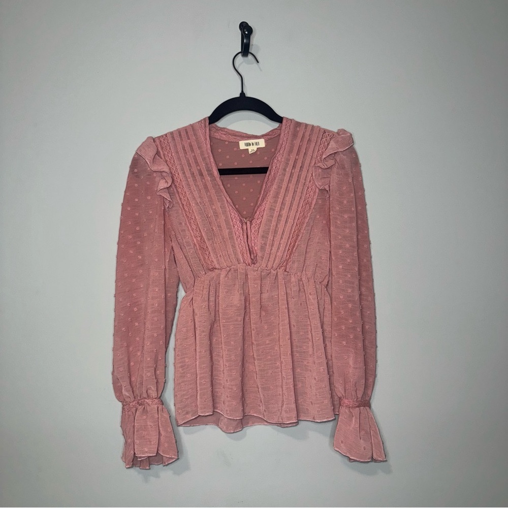 Fashion on Earth Womens XS Dusty Rose‎ Clip Dot Lace Trim Ruffle Peplum Blouse